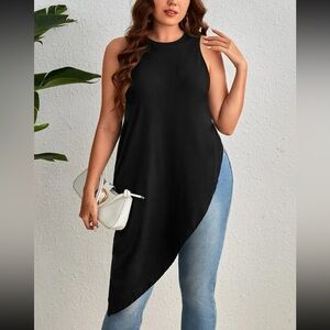 5/$25🖤 Long asymmetrical top